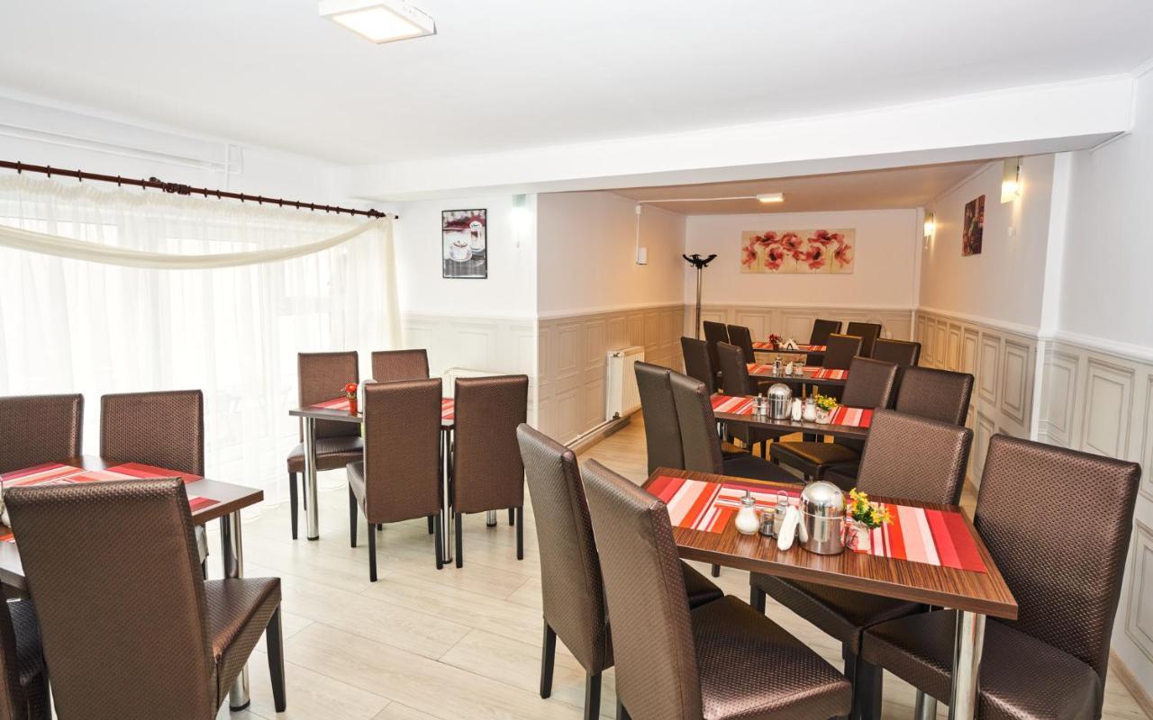 Pension Mora Cluj-Napoca Luaran gambar