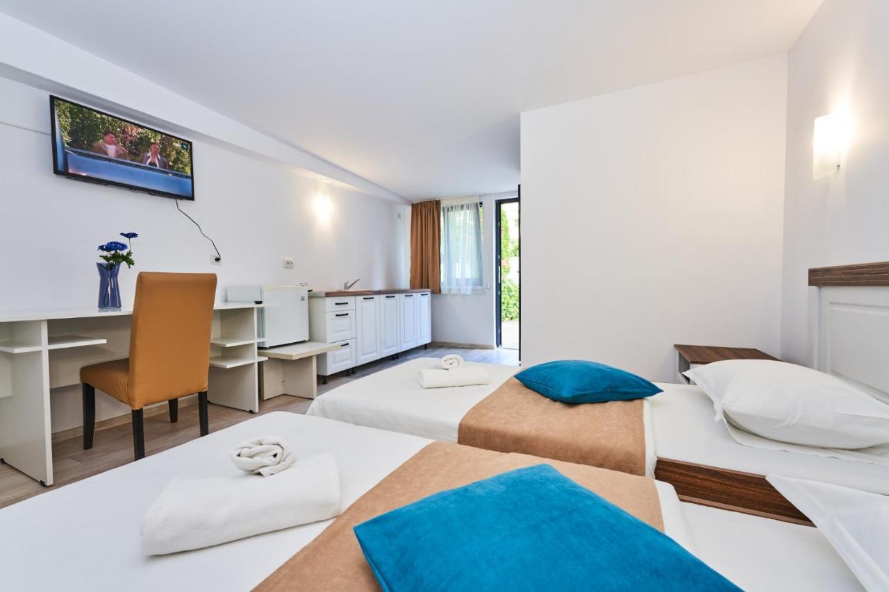 Pension Mora Cluj-Napoca Luaran gambar