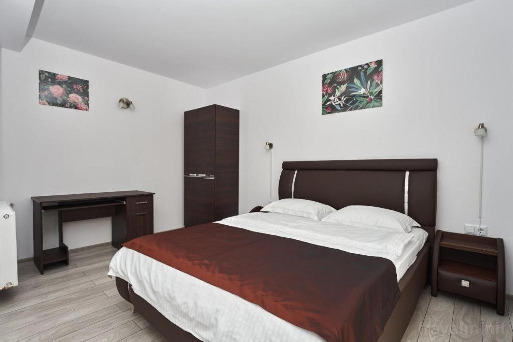 Pension Mora Cluj-Napoca Luaran gambar