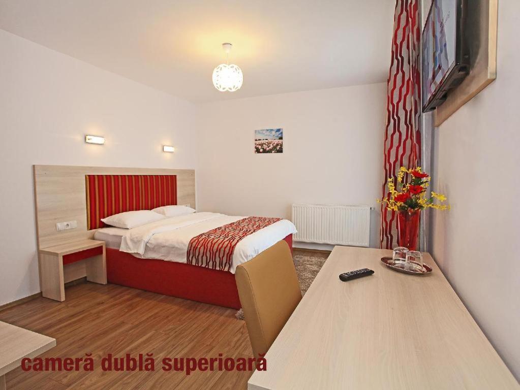 Pension Mora Cluj-Napoca Luaran gambar