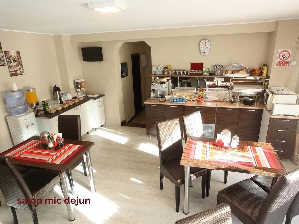 Pension Mora Cluj-Napoca Luaran gambar